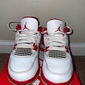 JORDAN 4 FIRE RED